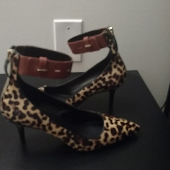 New never worn Nine West shoes - Picture 2 of 3